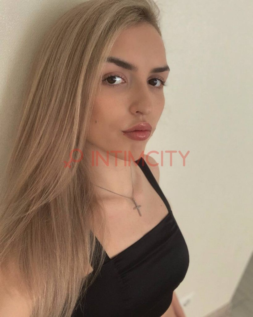 Эскортница Елизавета Интимсити