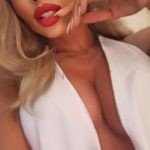 Эскорт-модель Салли Интимсити