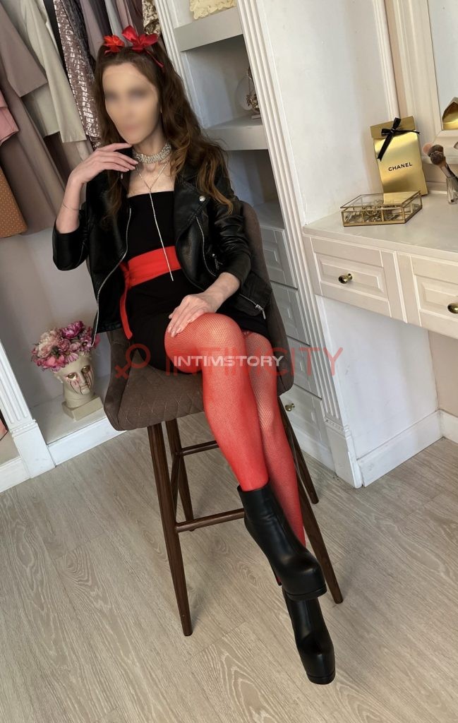 Элитная проститутка Кристина IntimCity