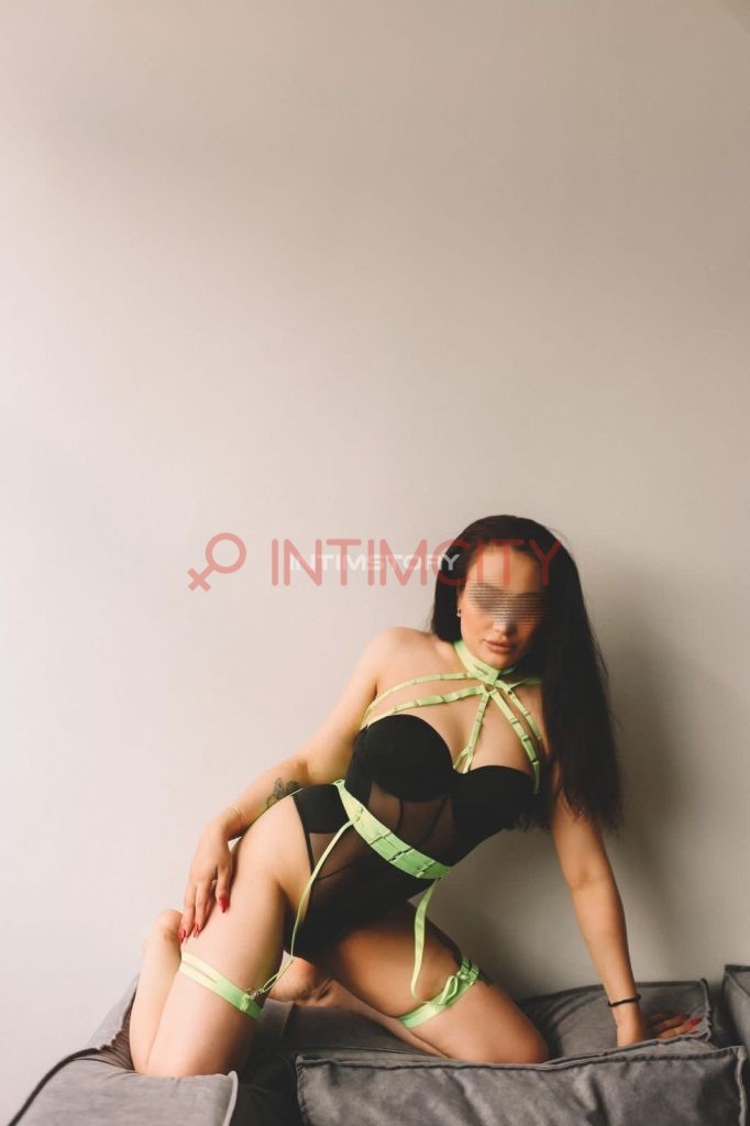 Индивидуалка Злата Интимсити