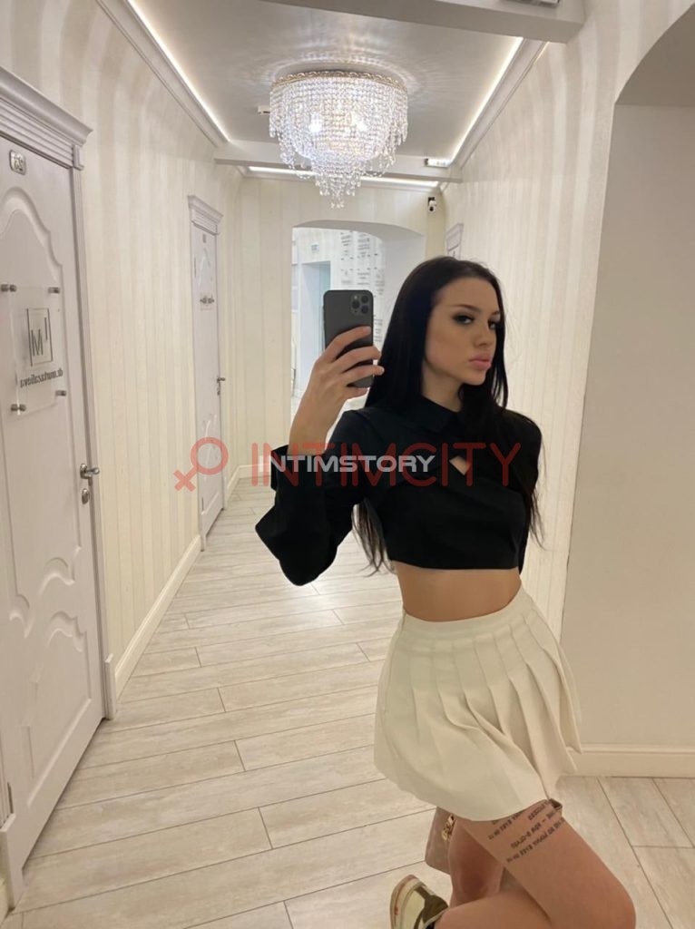 Эскортница Люси Интимсити