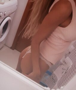 Элитная проститутка Дина IntimCity