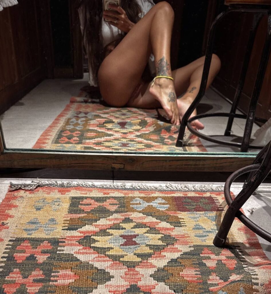 Элитная проститутка Елизавета IntimCity