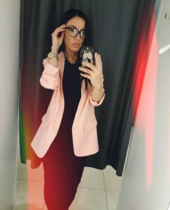 Эскортница Люда Интимсити