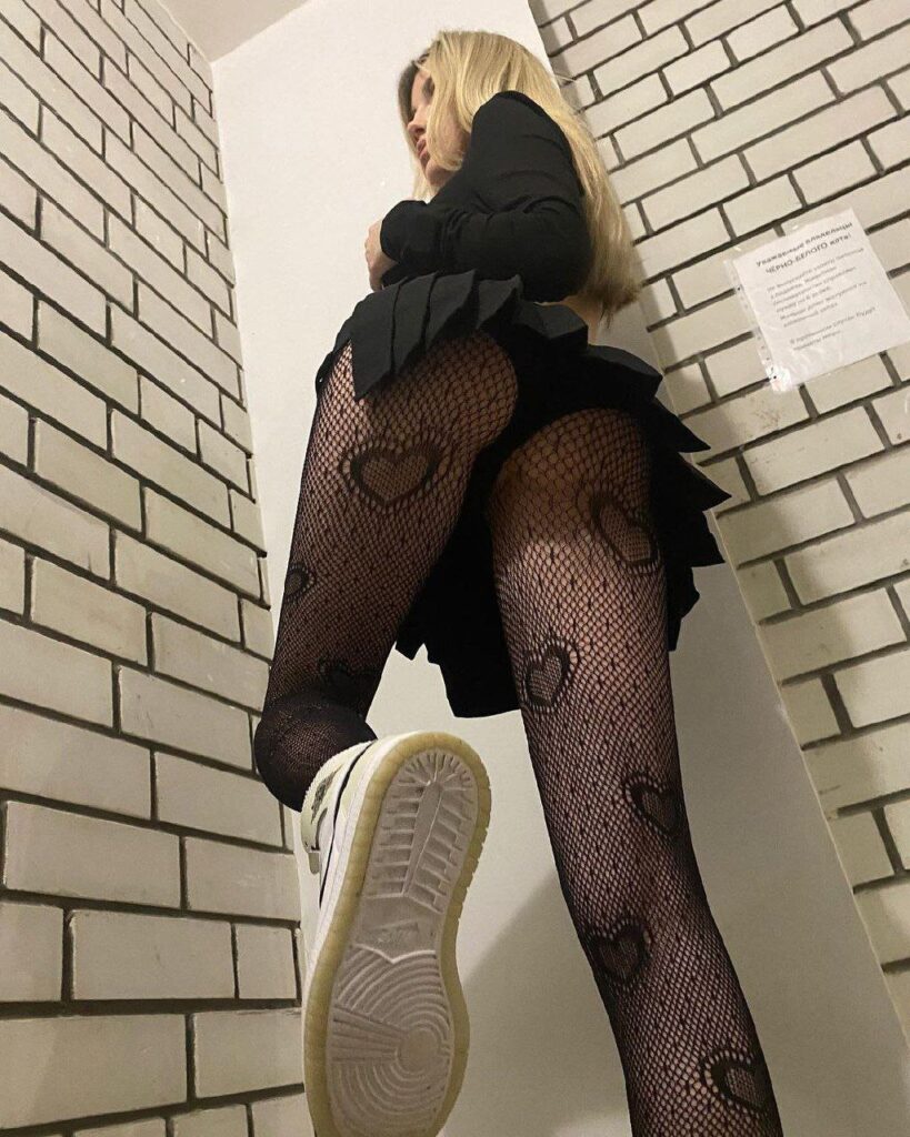 Эскортница Надька Интимсити