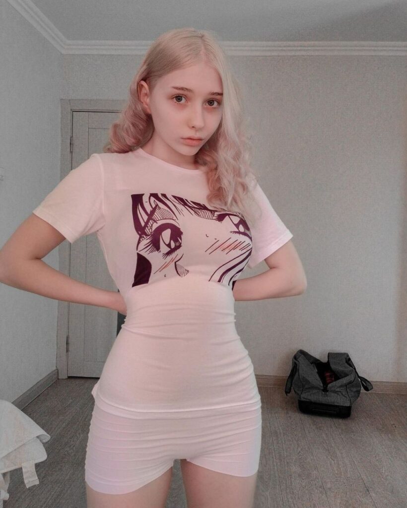 Элитная проститутка Катенька IntimCity