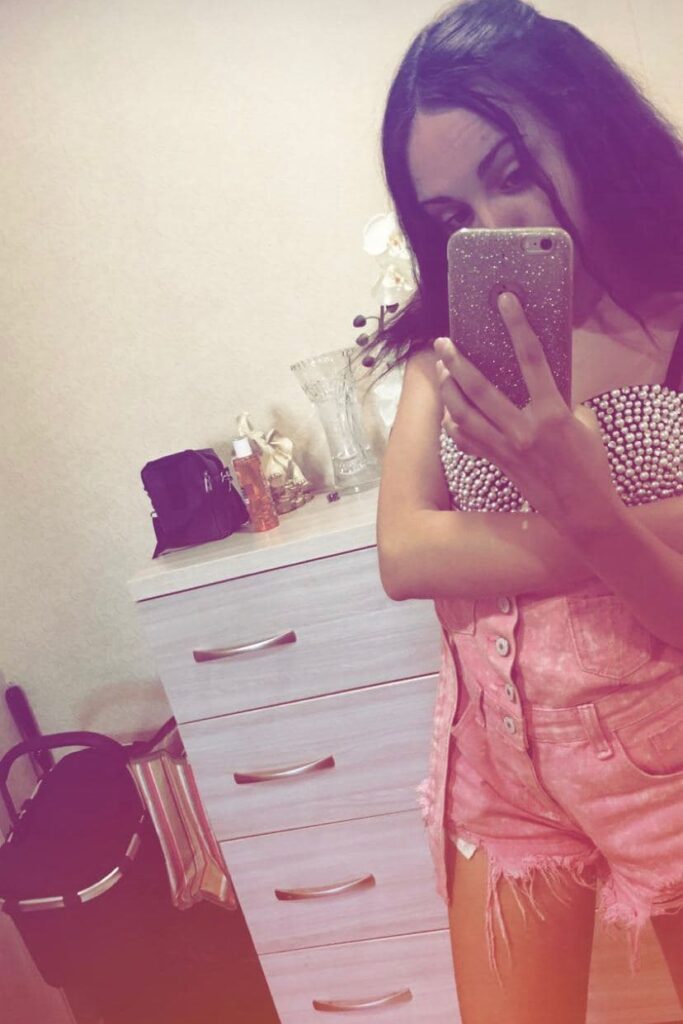 Индивидуалка 🎥 Сью Интимсити