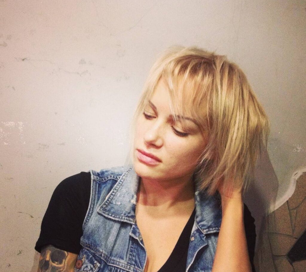 Шлюха Дана Интимсити