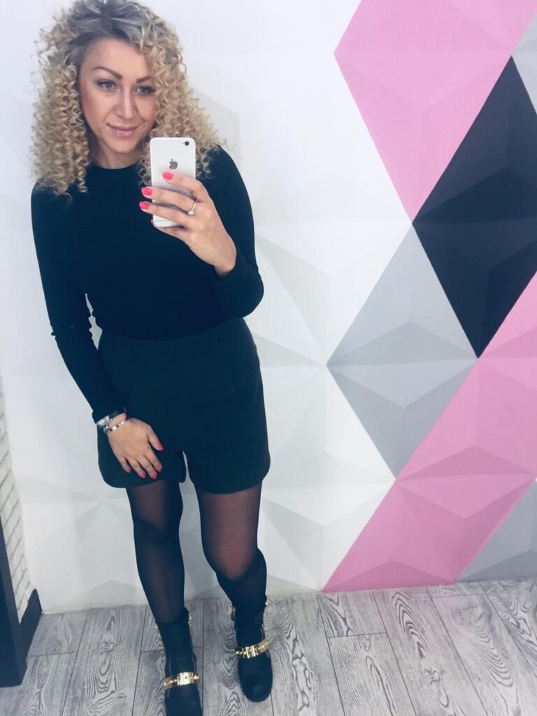 Эскортница Маня IntimCity