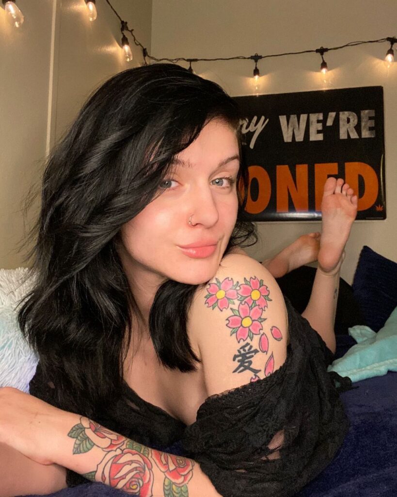 Индивидуалка Татьяна IntimCity