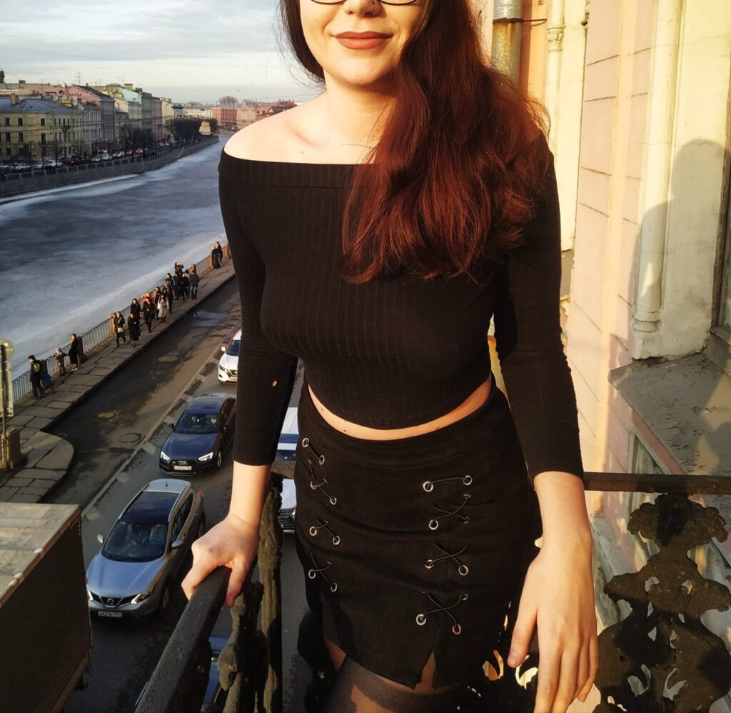 Шлюха Элен Интимсити