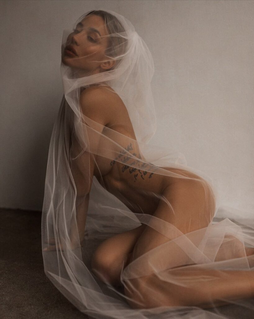 Эскортница Камилла IntimCity