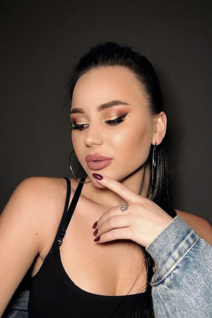 Индивидуалка Лина Интимсити