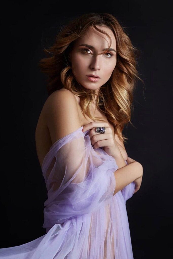 Шлюха 🎥 Лизетта Интимсити