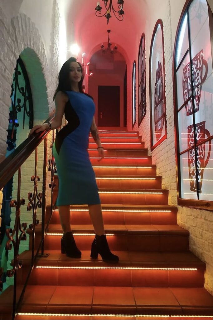 Шлюха 🎥 Нинель Интимсити